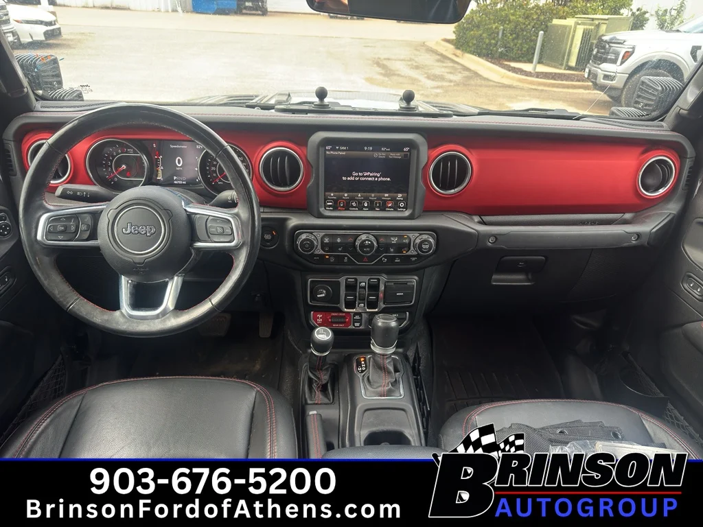 Used 2020 Granite Crystal Metallic Clearcoat Jeep Rubicon image 12