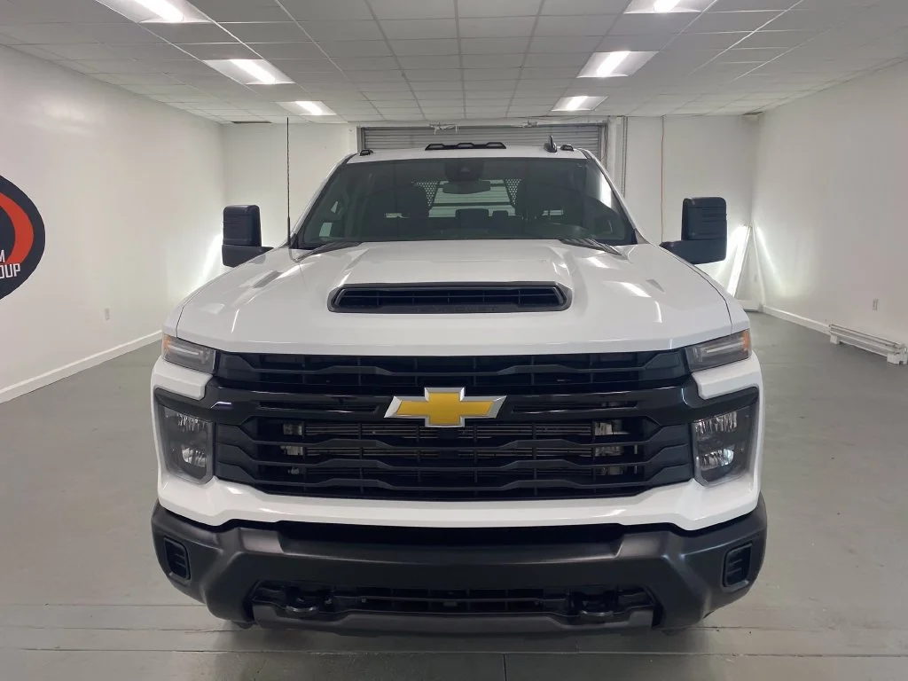 Used 2025 Summit White Chevrolet Work Truck image 3