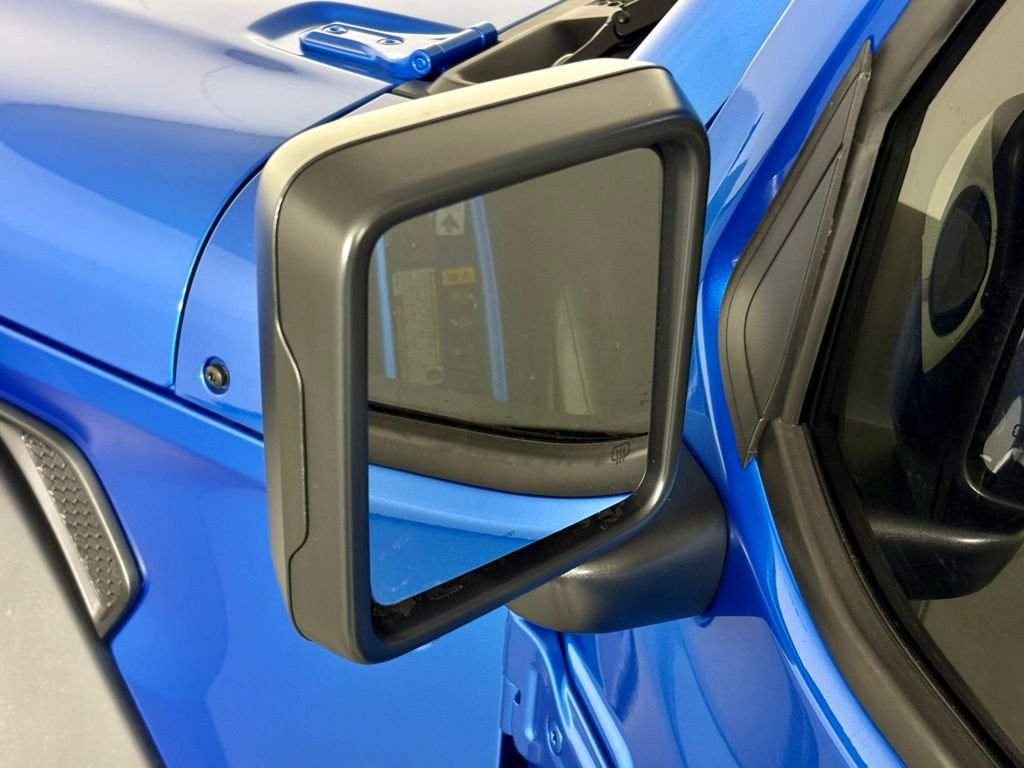New 2026 Hydro Blue Pearl-Coat Exterior Paint Jeep Sport S image 12