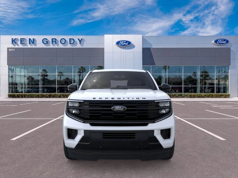 New 2026 Star White Metallic Tri-Coat Ford Platinum image 7