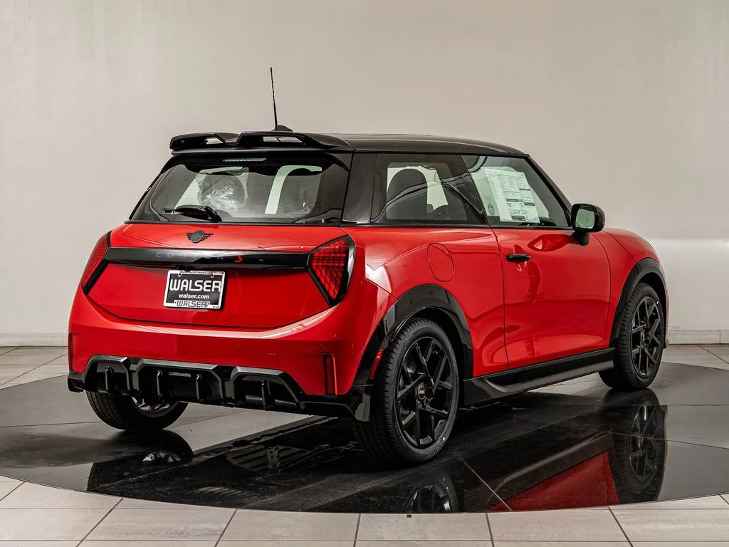 2026 MINI Hardtop 2 Door S - Photo 5