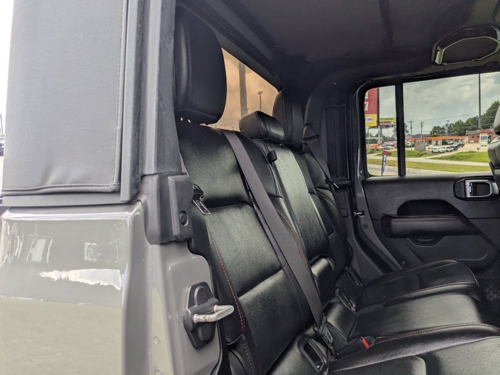Used 2020 Sting-Gray Clearcoat Jeep Rubicon image 26