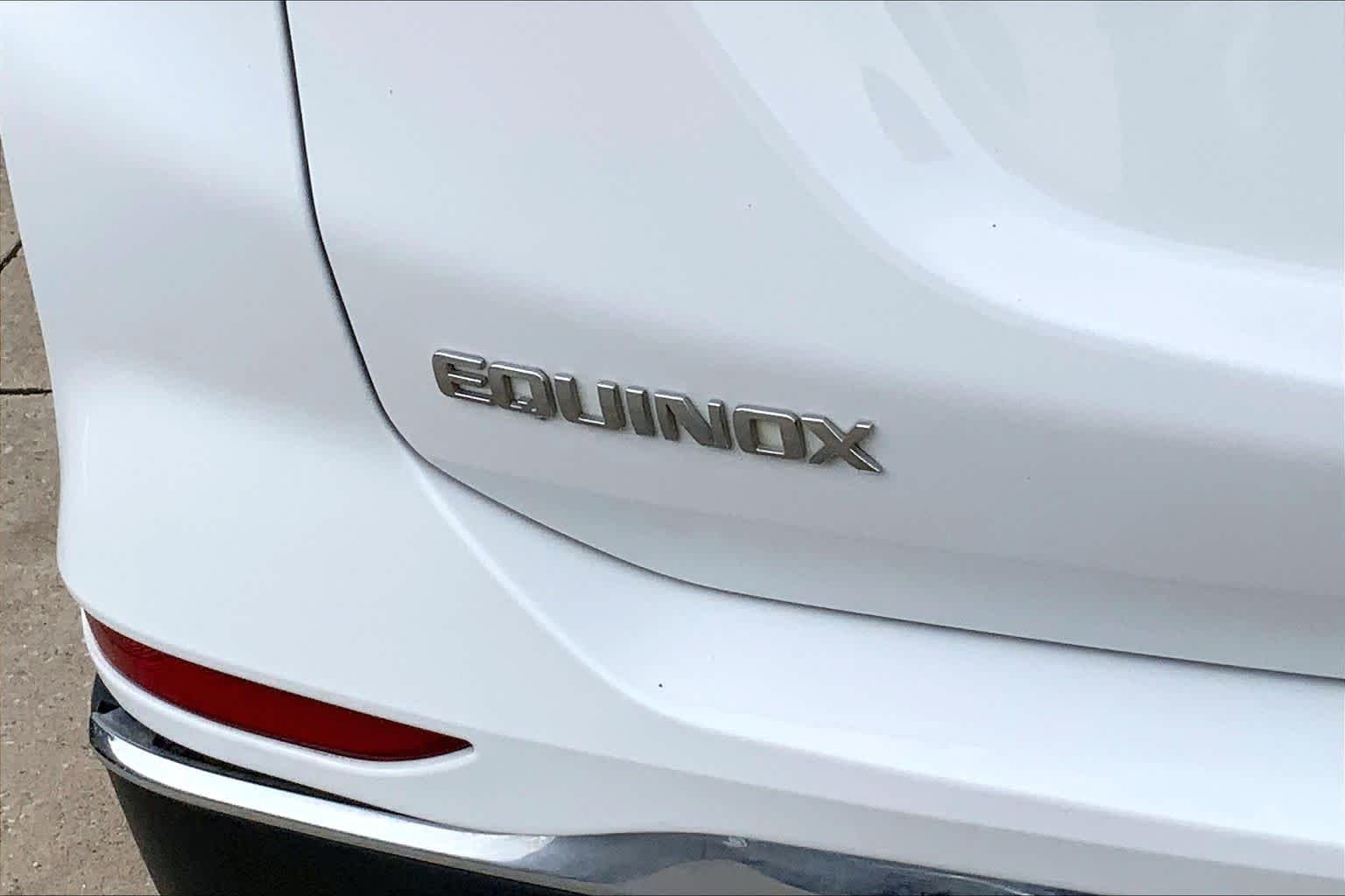 Used 2019 Summit White Chevrolet LT image 25