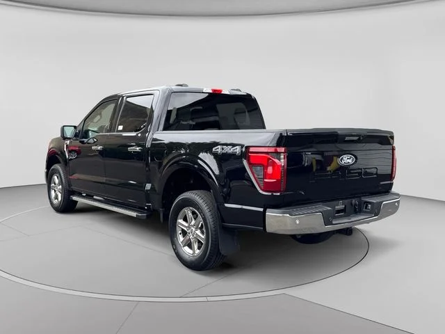 Used 2024 Black Ford XLT image 3