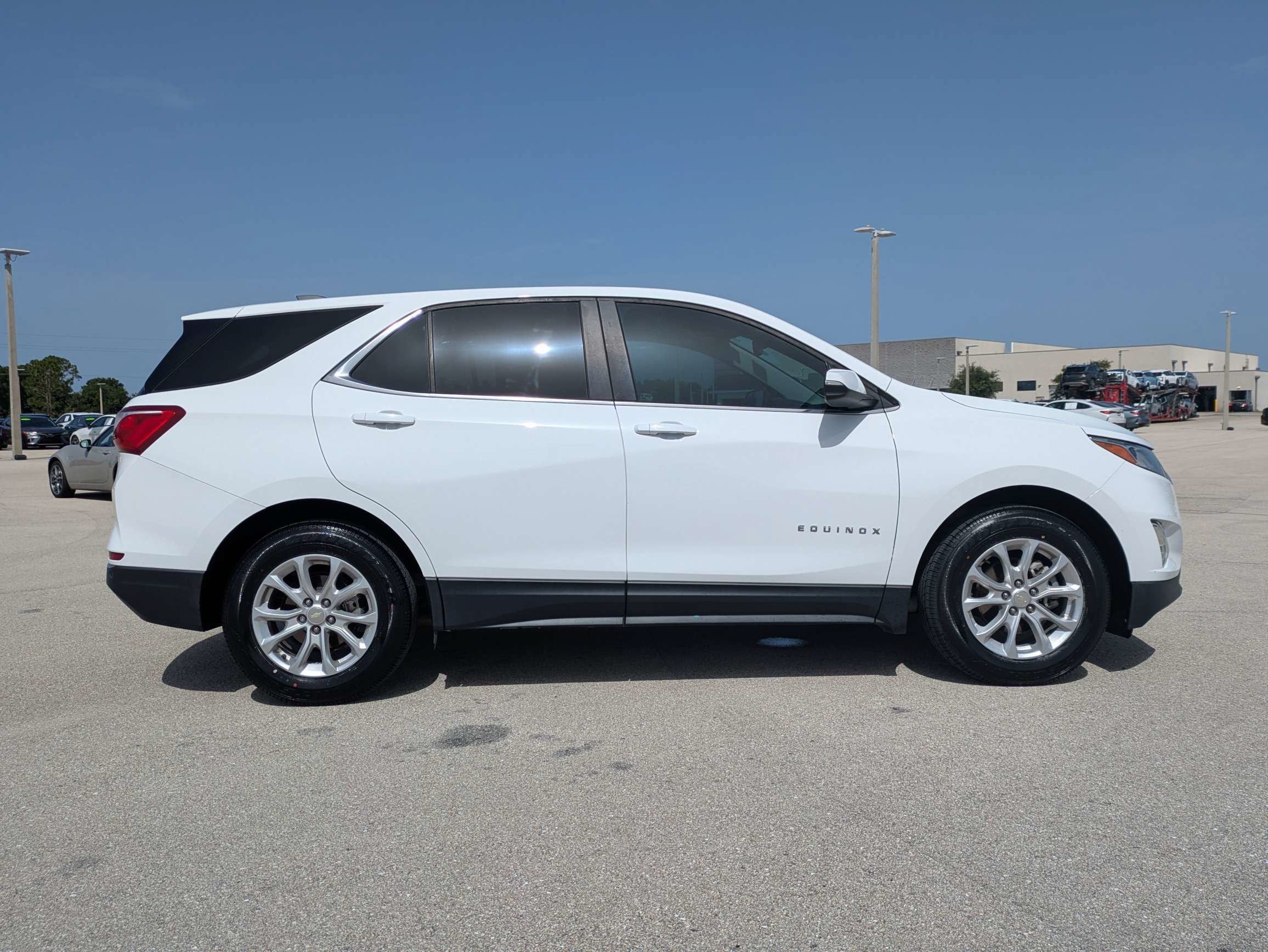Used 2021 Summit White Chevrolet LT image 3