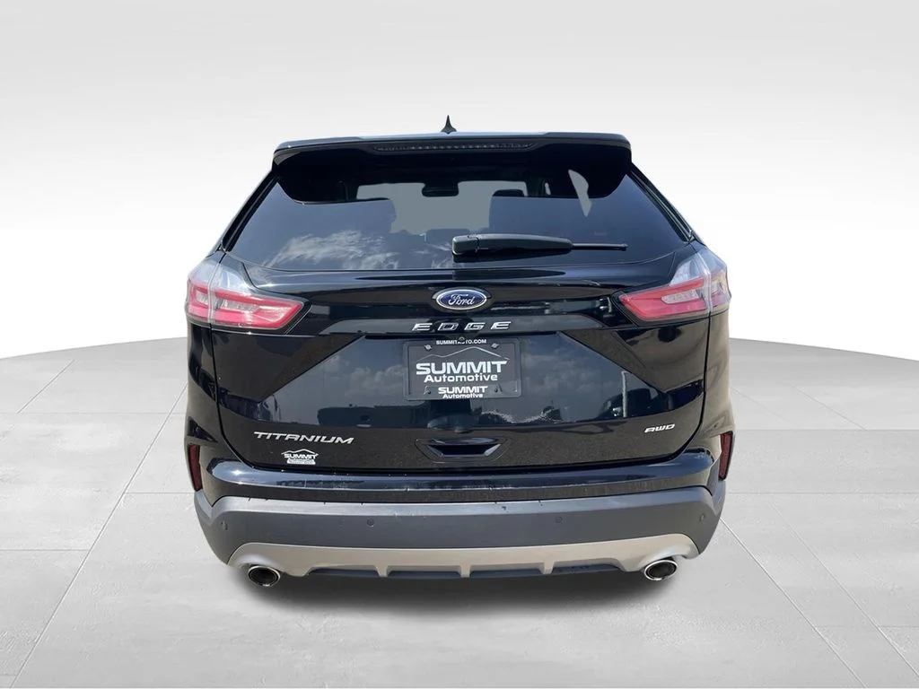 Used 2021 Black Metallic Ford Titanium image 29