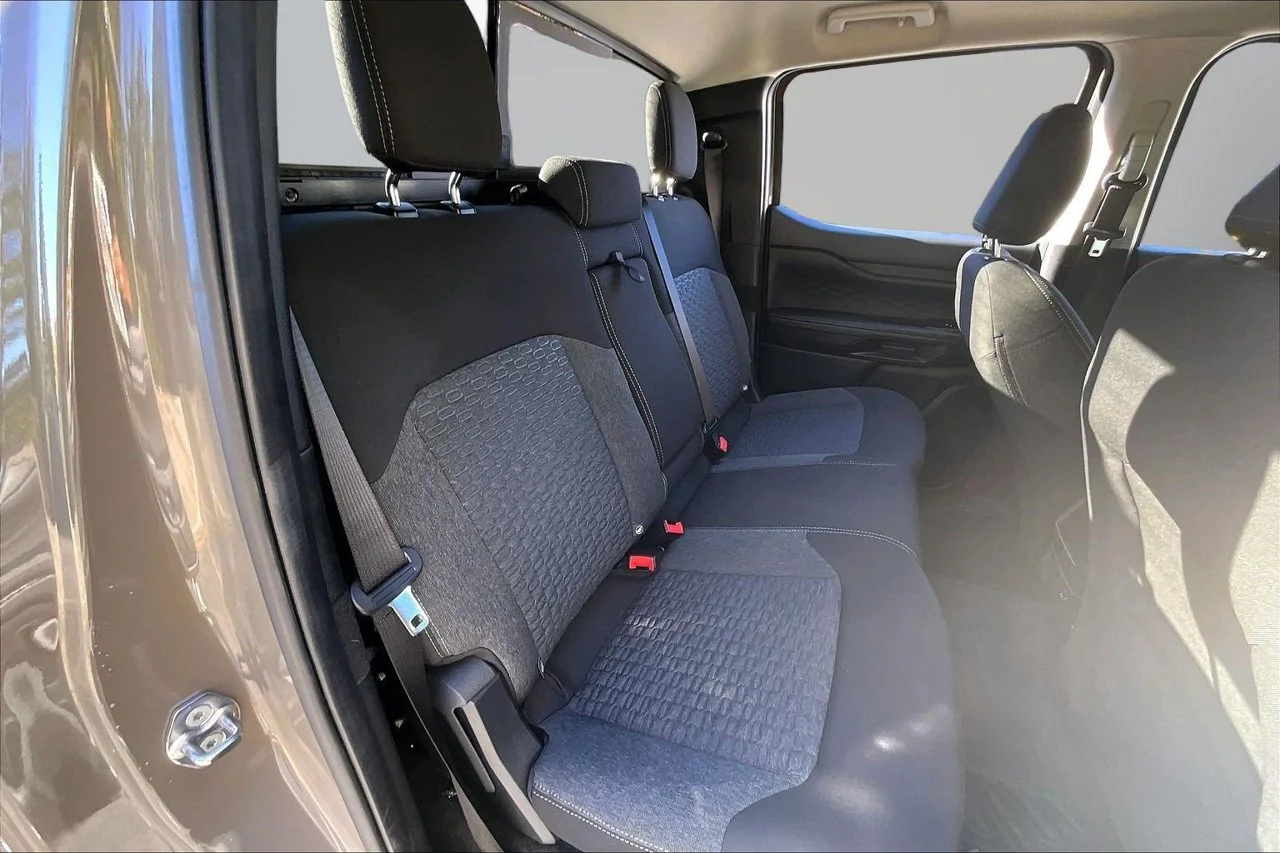 Used 2026 Gray Ford XLT image 23