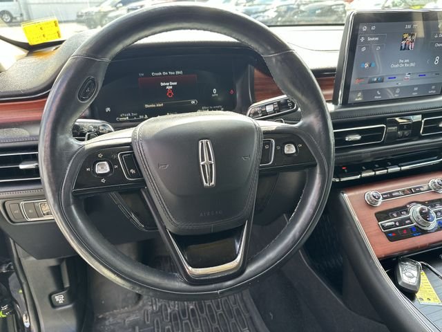 Used 2021 Black Lincoln Reserve image 13