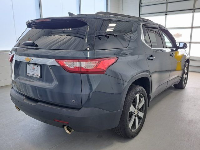 Used 2019 Gray Chevrolet 3LT image 5