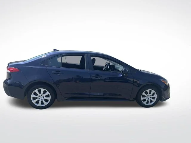 Used 2024  Toyota LE image 8