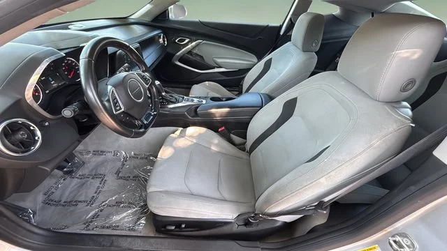 Used 2018 Silver Chevrolet 1LT image 18