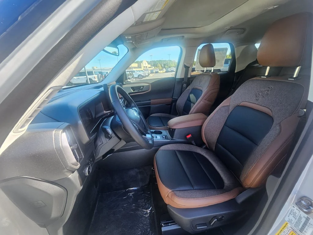 New 2026 White Ford Outer Banks image 4