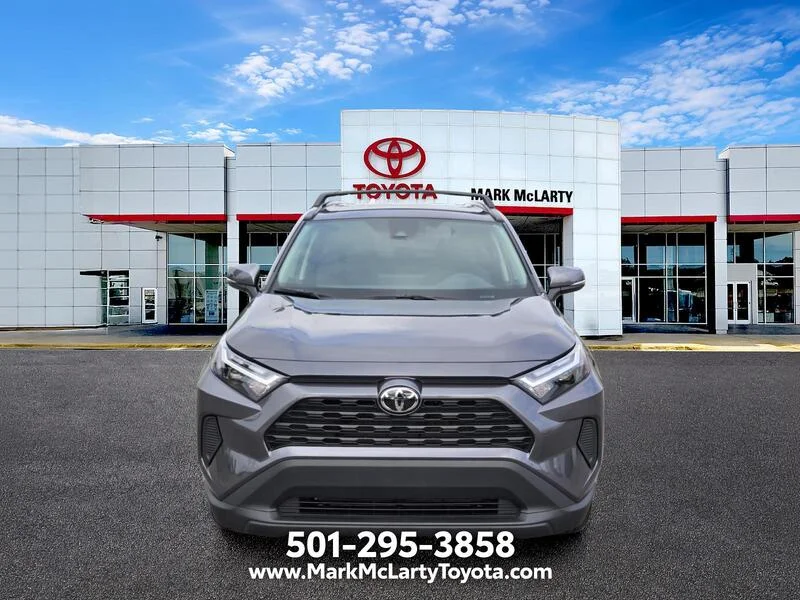 Used 2025 Magnetic Gray Metallic TOYOTA HYBRID XLE AWD image 8