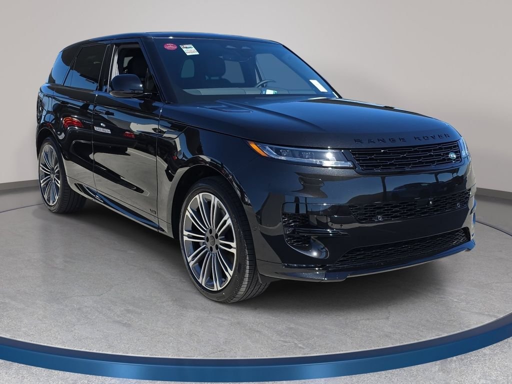 New 2026 Santorini Black Land Rover Dynamic SE image 3