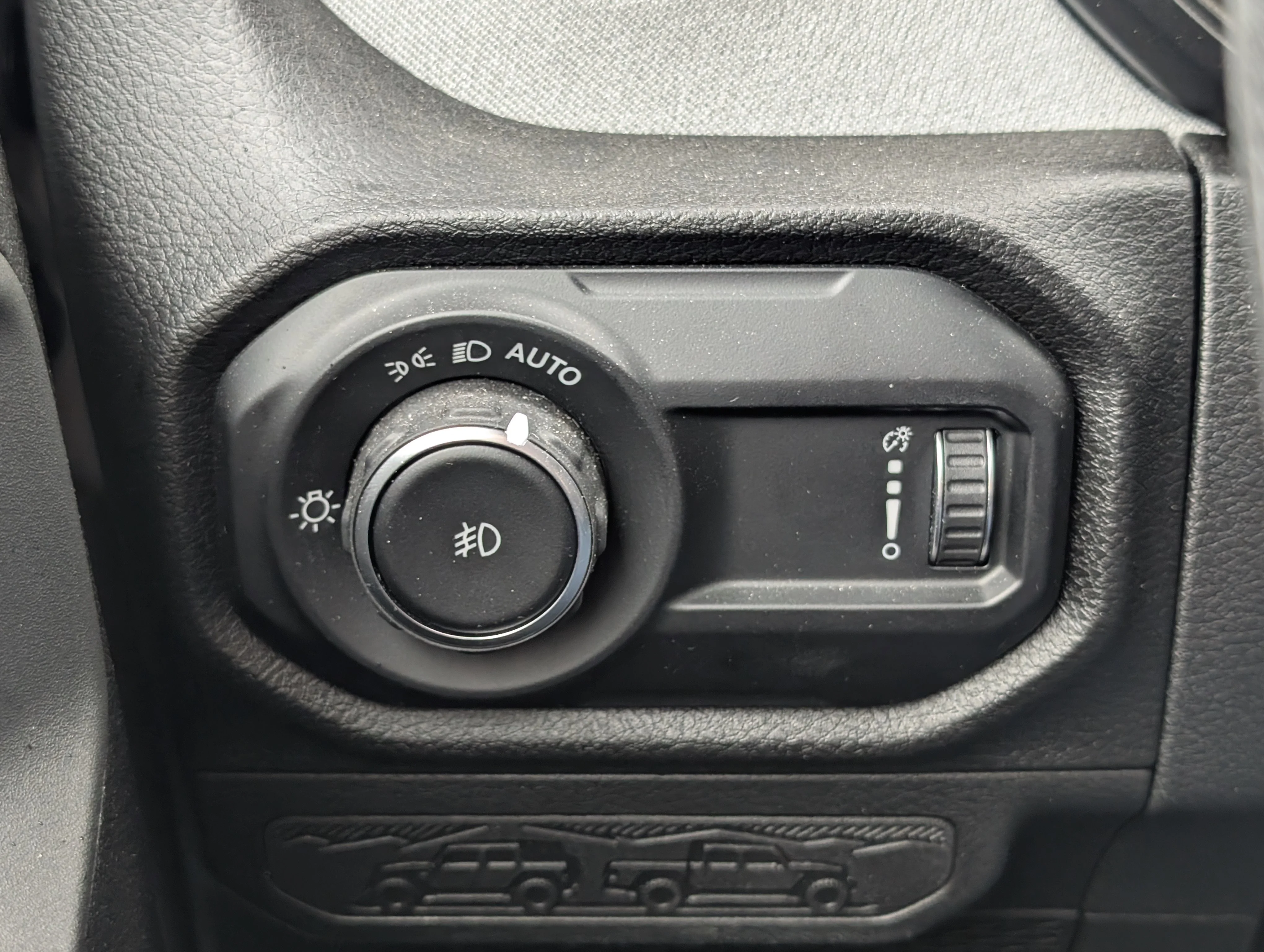 Used 2025 Bright White Jeep Sport image 25
