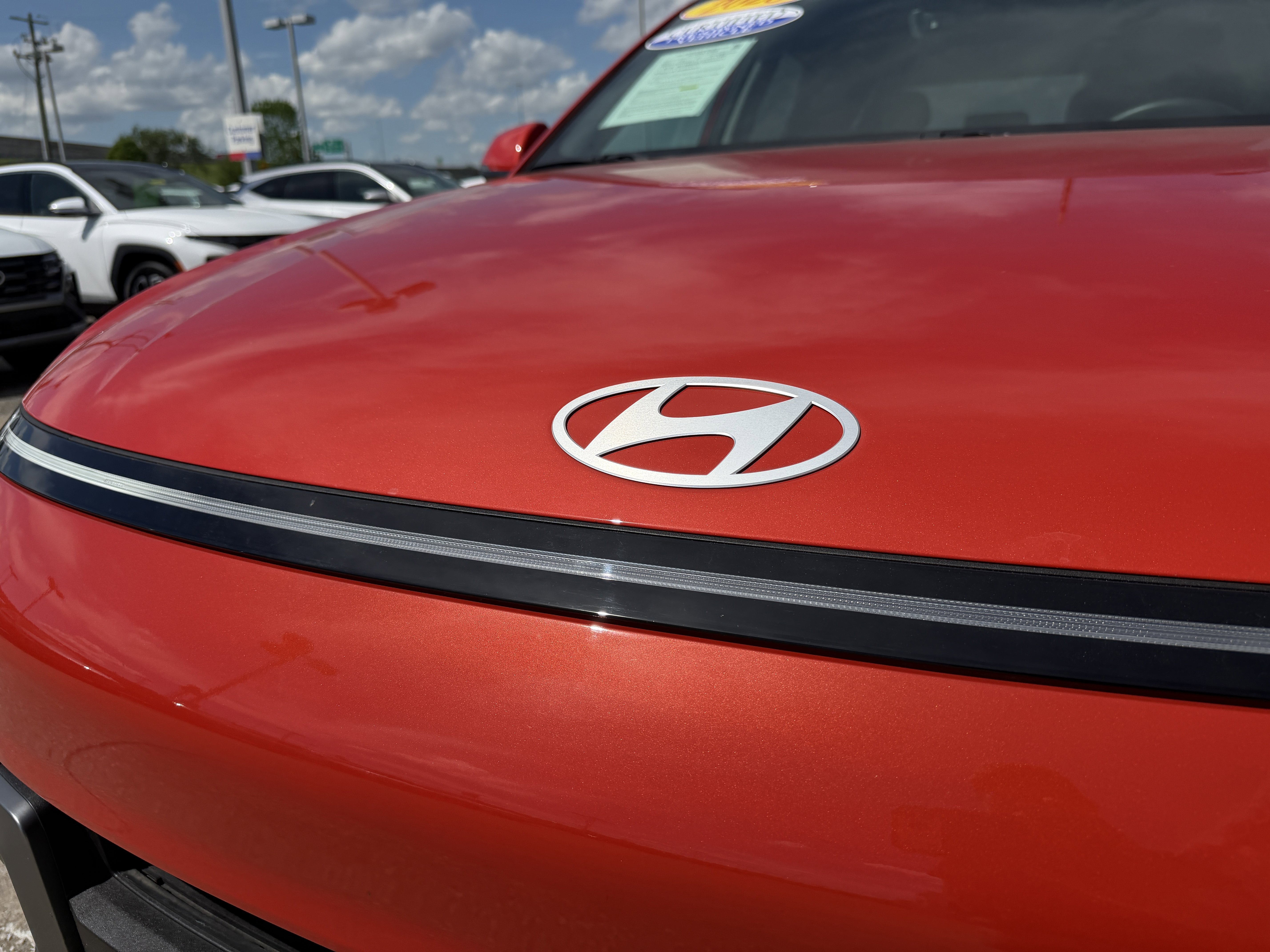 Certified Used 2025 Soultronic Orange Pearl Hyundai SEL Convenience image 17