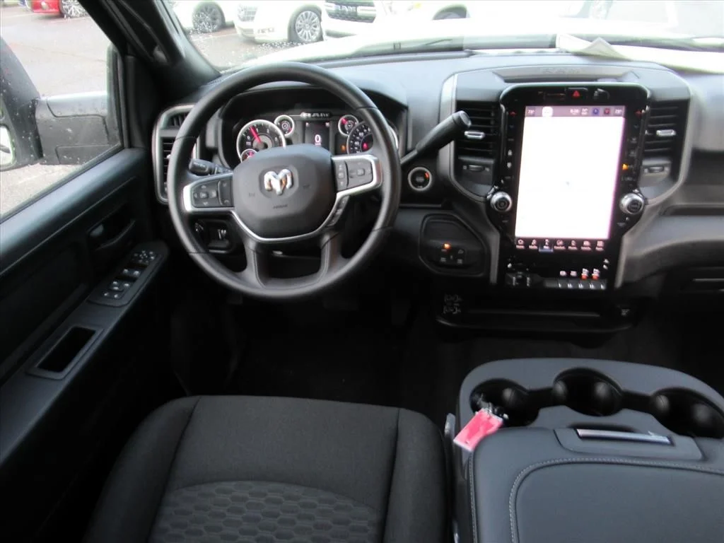 New 2026 Bright White Clearcoat RAM Tradesman image 14
