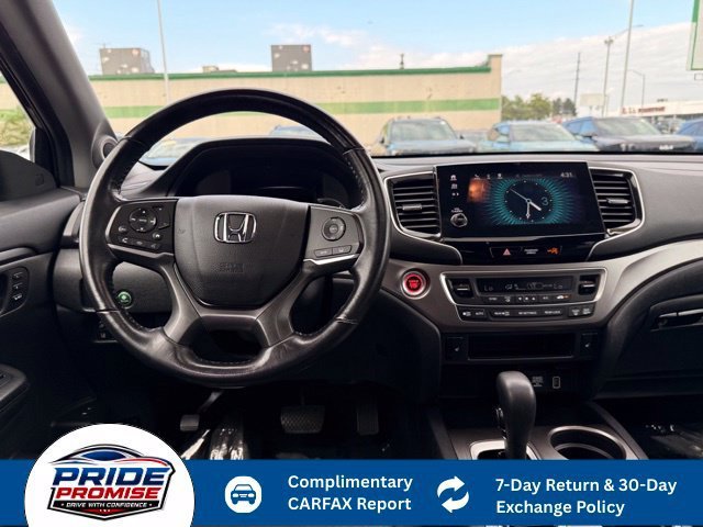 Used 2019 Black Honda EX-L image 22