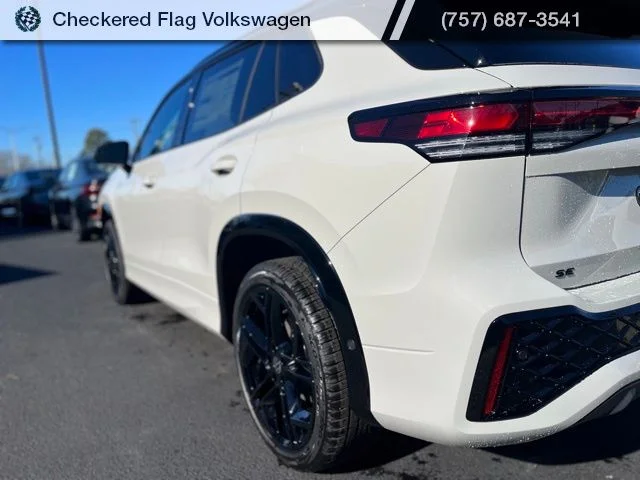 New 2026 Gray Volkswagen 2.0T SE R-Line Black image 10