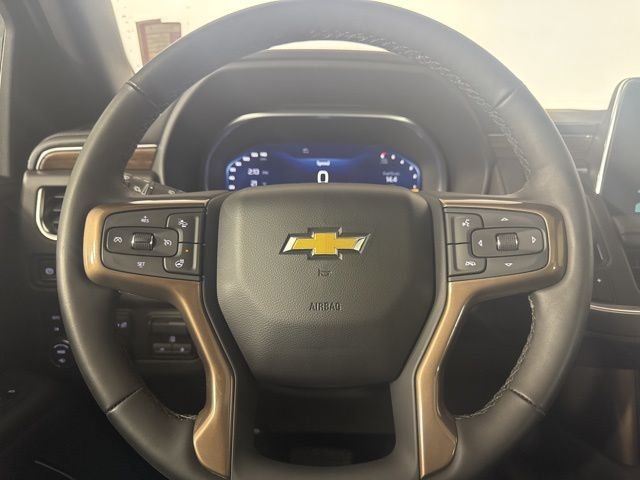 Used 2023 Black Chevrolet High Country image 19