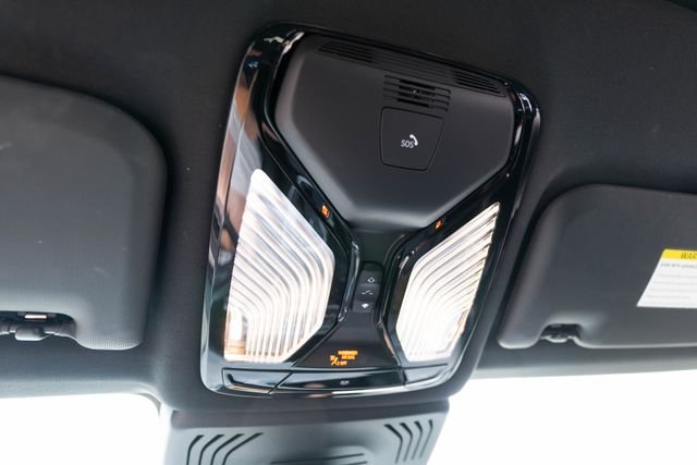 Used 2023 Jet Black BMW xDrive30i image 31