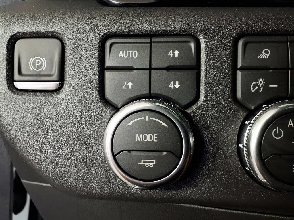 2026 GMC Sierra 1500 SLT - Photo 15