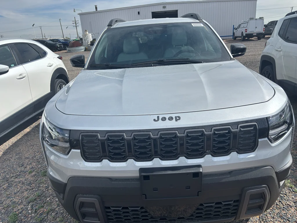 2026 Jeep Cherokee Limited HEV 4X4's photo
