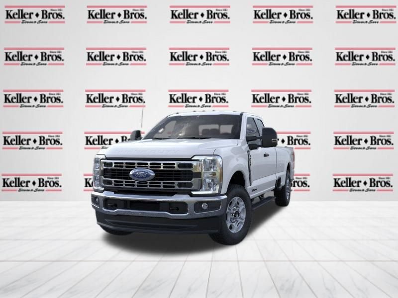 New 2026 Oxford White Ford XLT image 3