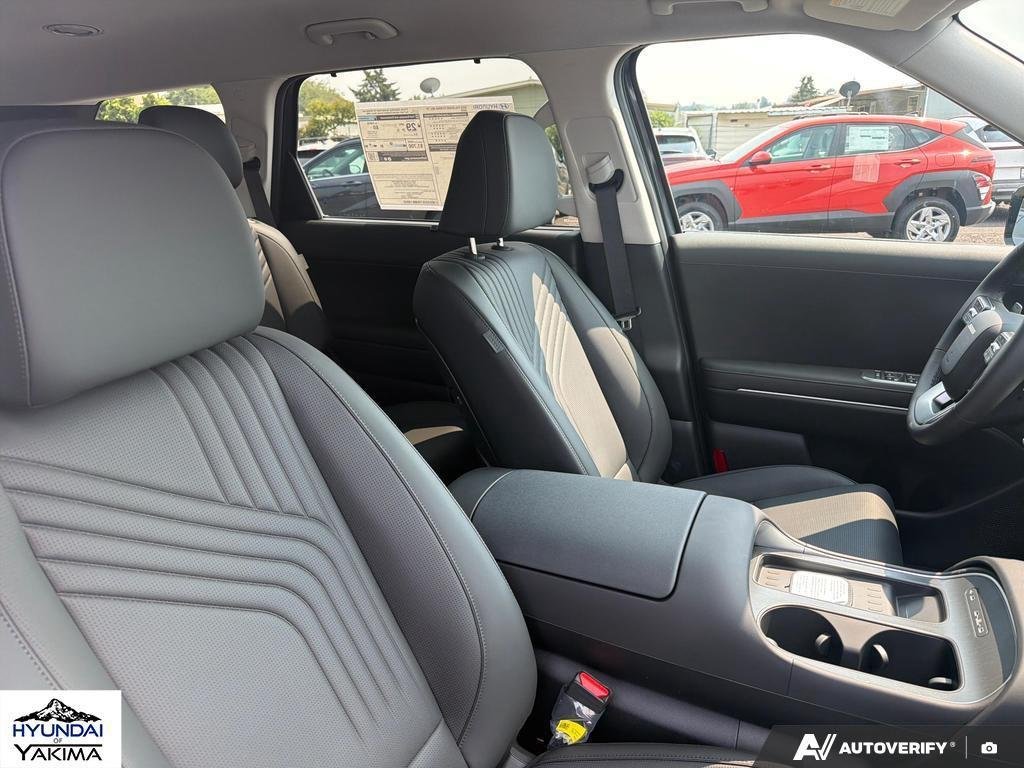 New 2026 Ecotronic Gray Pearl Hyundai SEL 7P image 22