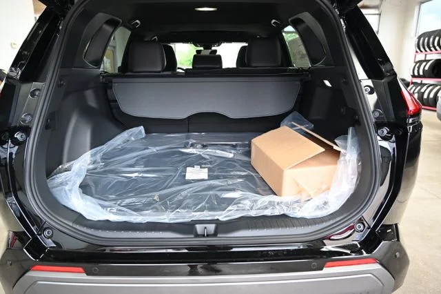 2026 Toyota RAV4 Plug-in Hybrid XSE - Photo 31