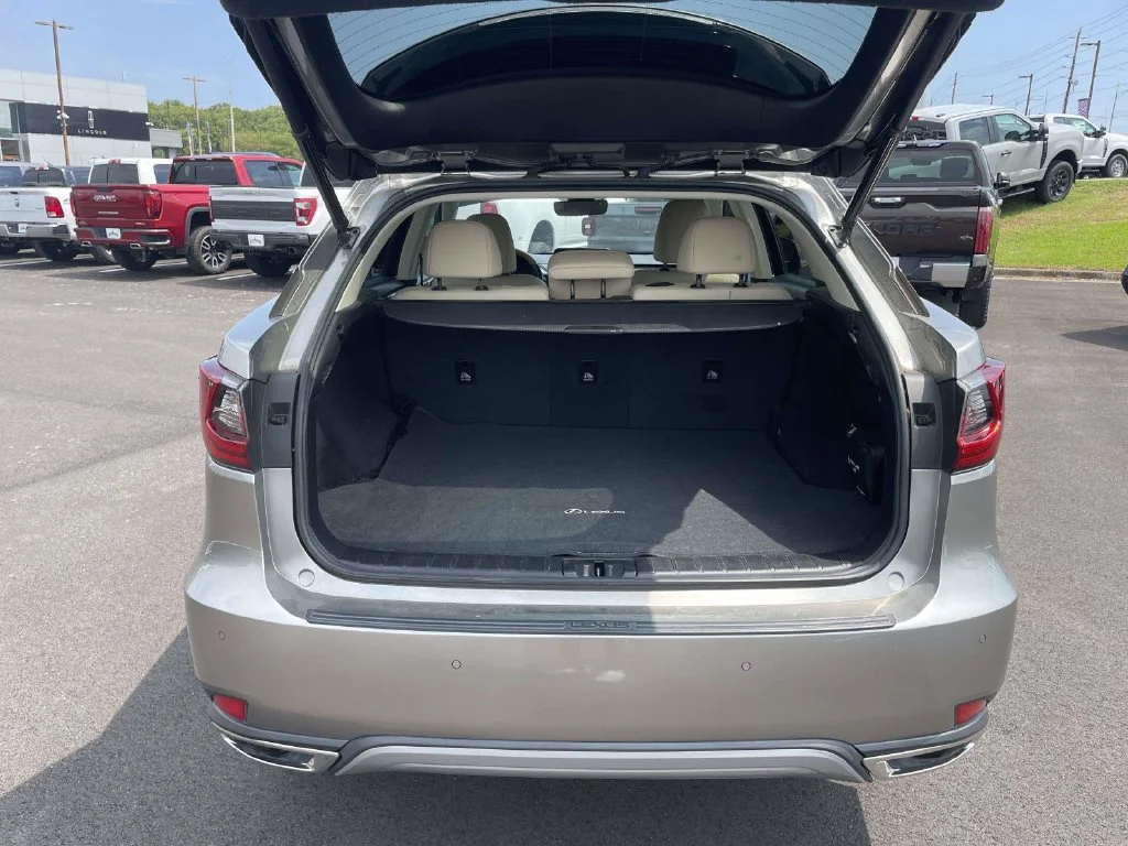Used 2021 Silver Lexus 350 image 10