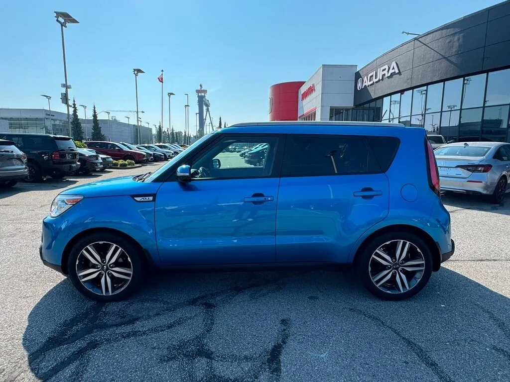 Used 2015  Kia 2.0L SX at Dilawri Certified   Local BC   Regularl image 2