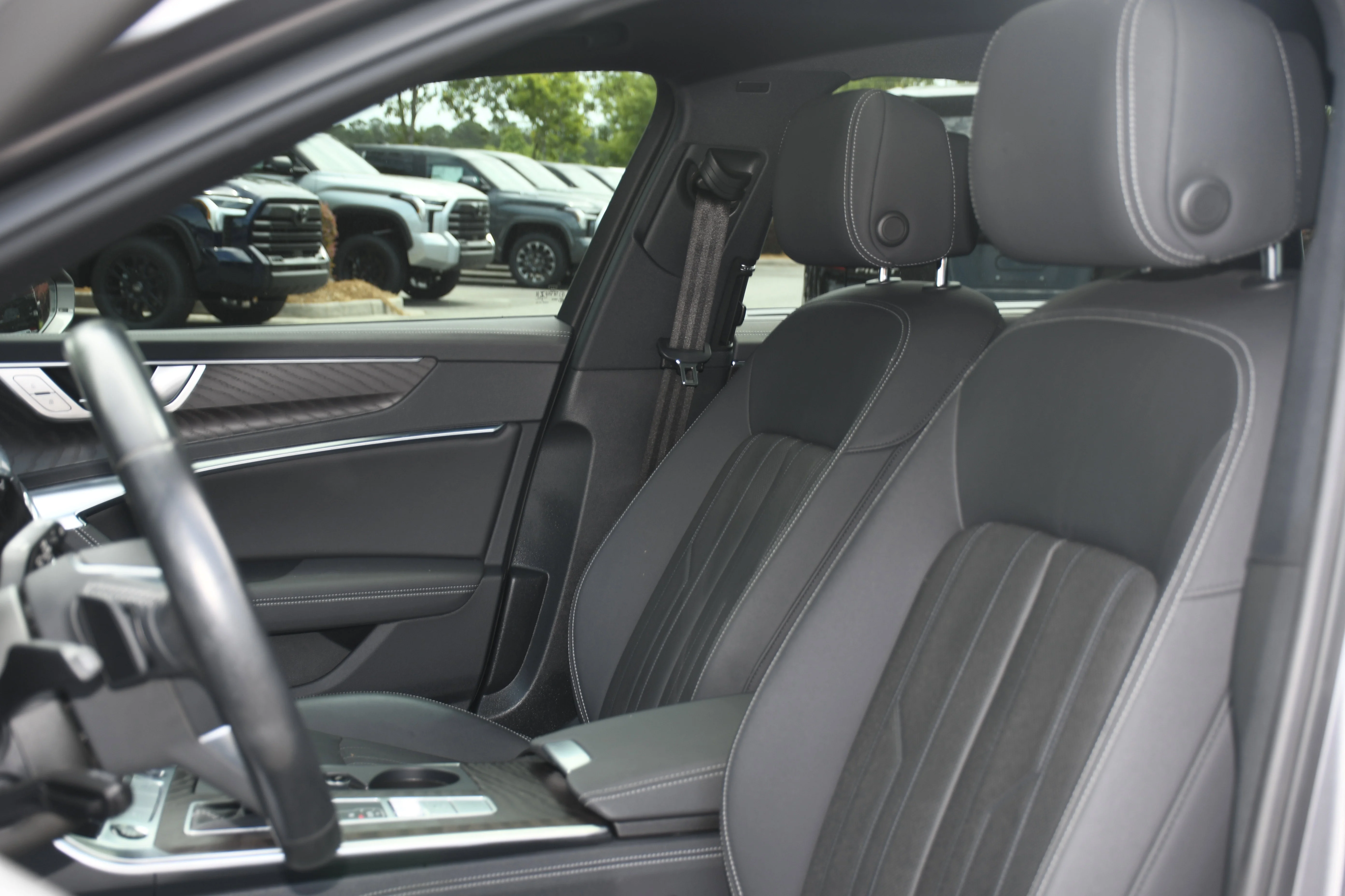 Used 2021 Gray Audi Premium Plus image 13