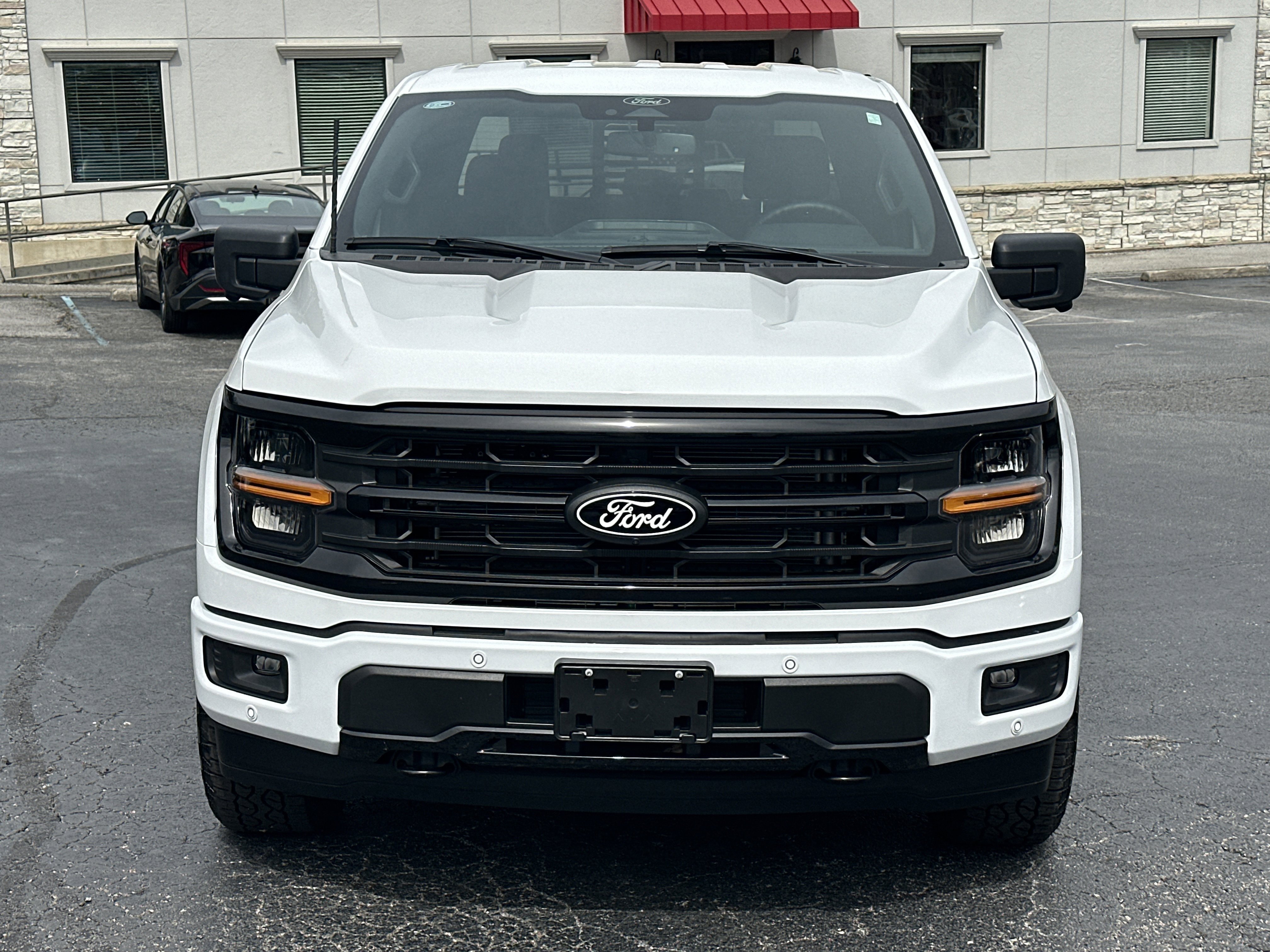 Used 2024 OXFORD WHITE Ford XLT image 3