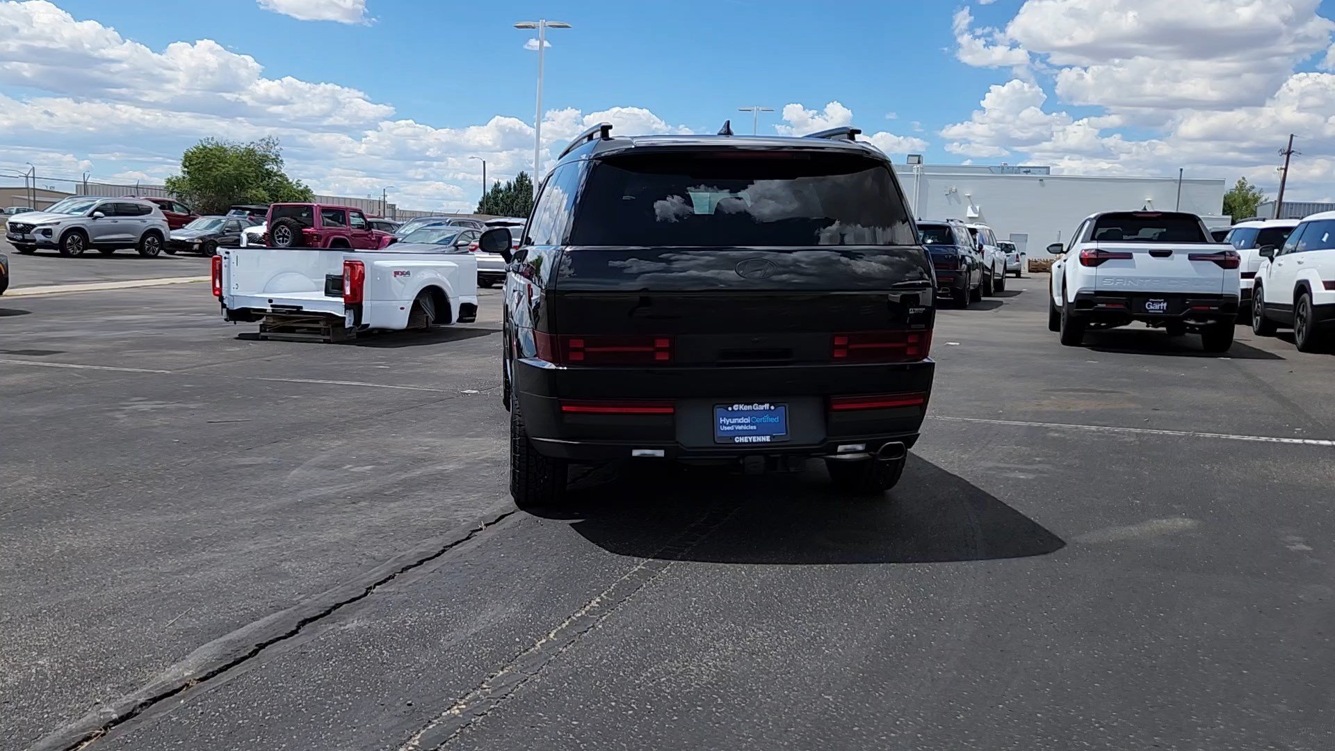 Used 2025 Phantom Black Hyundai XRT image 3