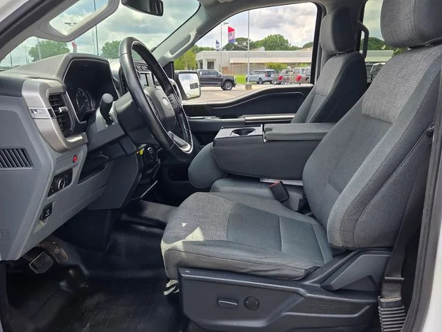Used 2022 White Ford XLT image 11