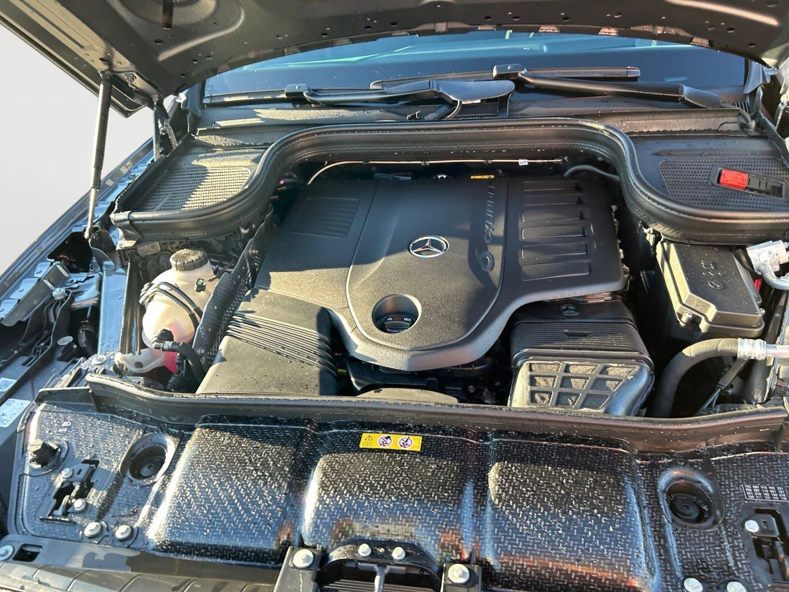 New 2026 Selenite Grey Metallic Mercedes-Benz GLE 450 image 29
