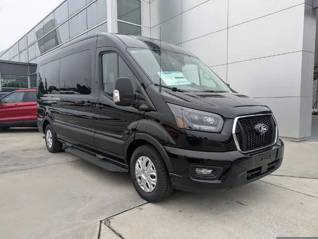 New 2026 Agate Black Metallic Ford XLT image 34