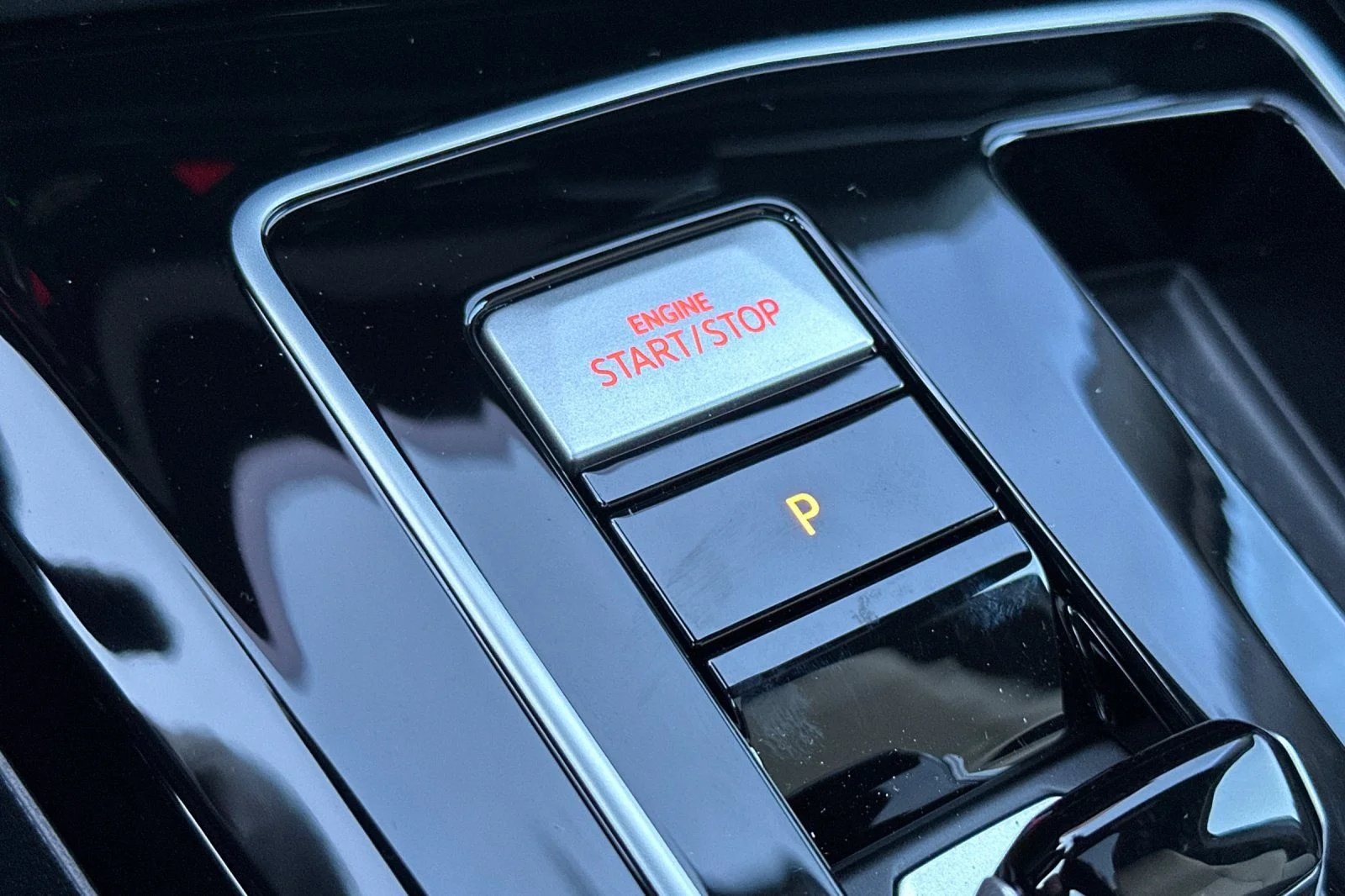 New 2026 Blue Volkswagen 2.0T SE image 22