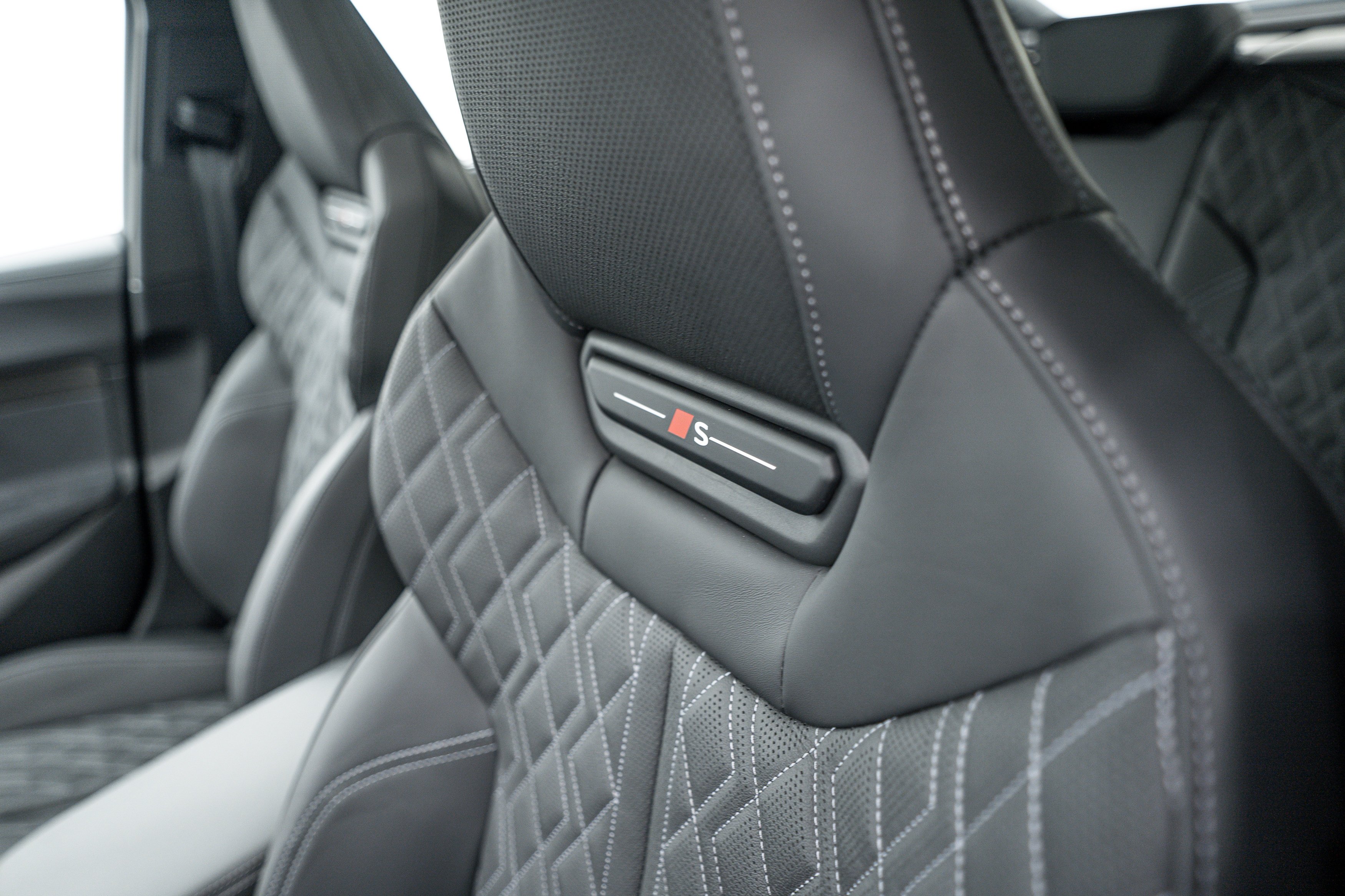 New 2026 Daytona Gray Audi Premium Plus image 18