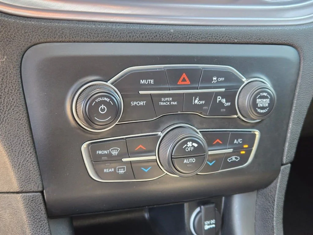 Certified Used 2023  Dodge R/T image 23