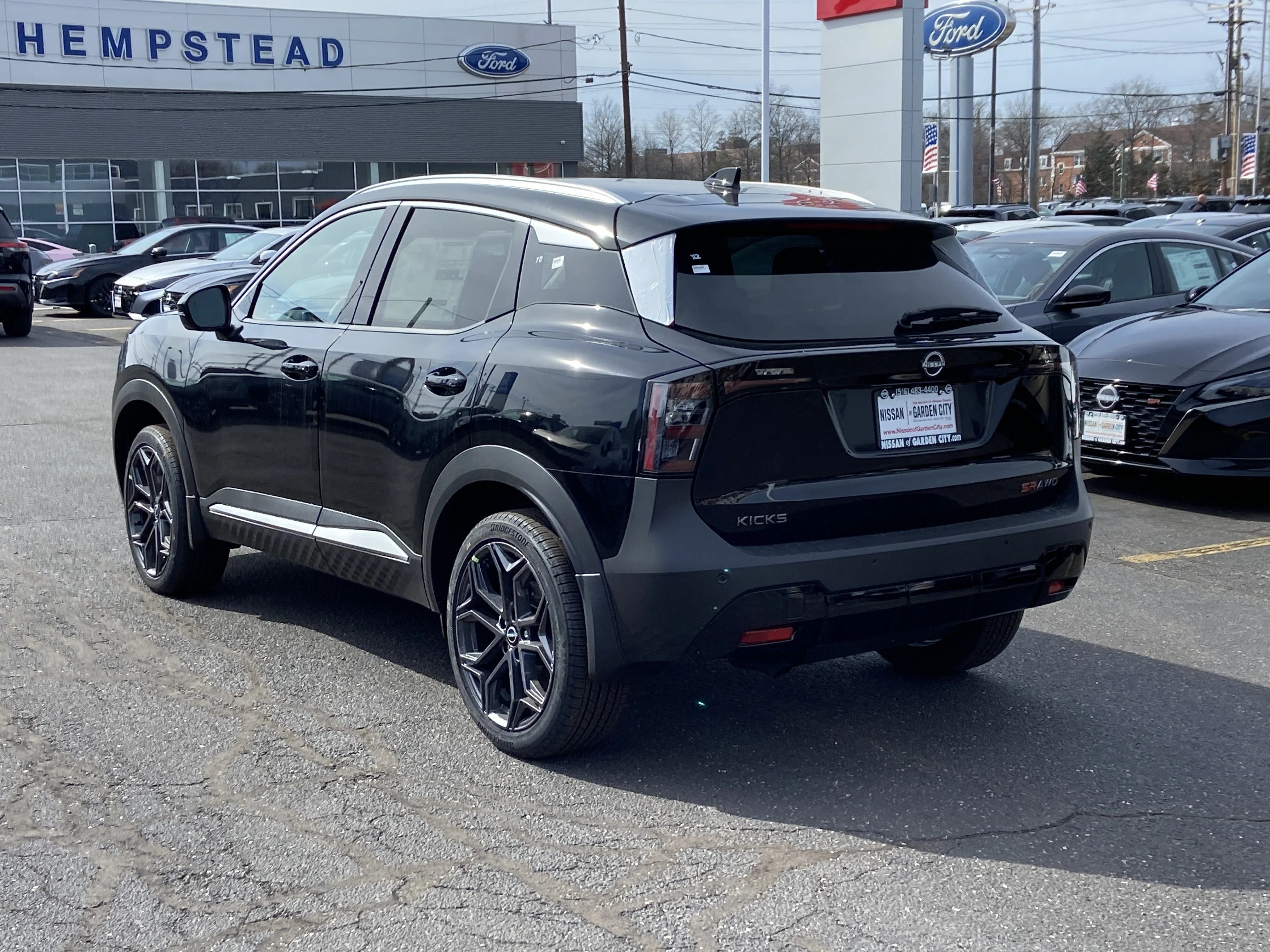 New 2026 Super Black Nissan SR image 6