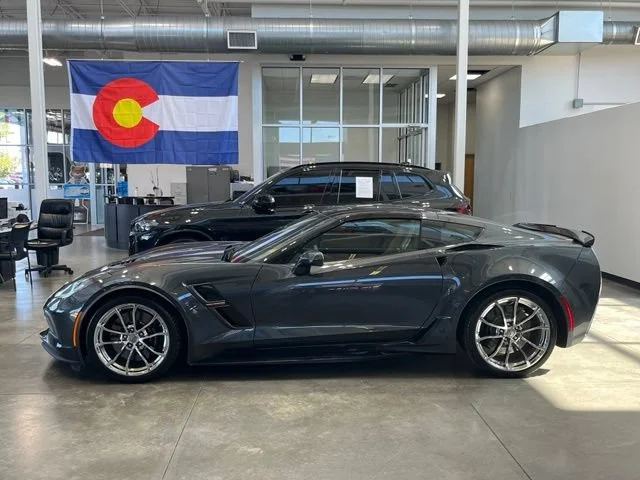 Used 2018 WATKINS GLEN GRAY METALLIC Chevrolet Grand Sport 3LT image 2