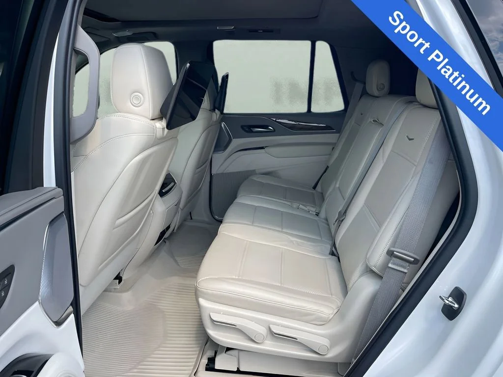 Used 2023 Crystal White Tricoat Cadillac Sport Platinum image 17