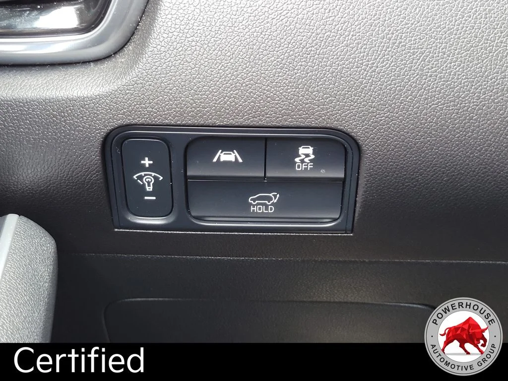 Used 2023 Silver Kia SX image 31
