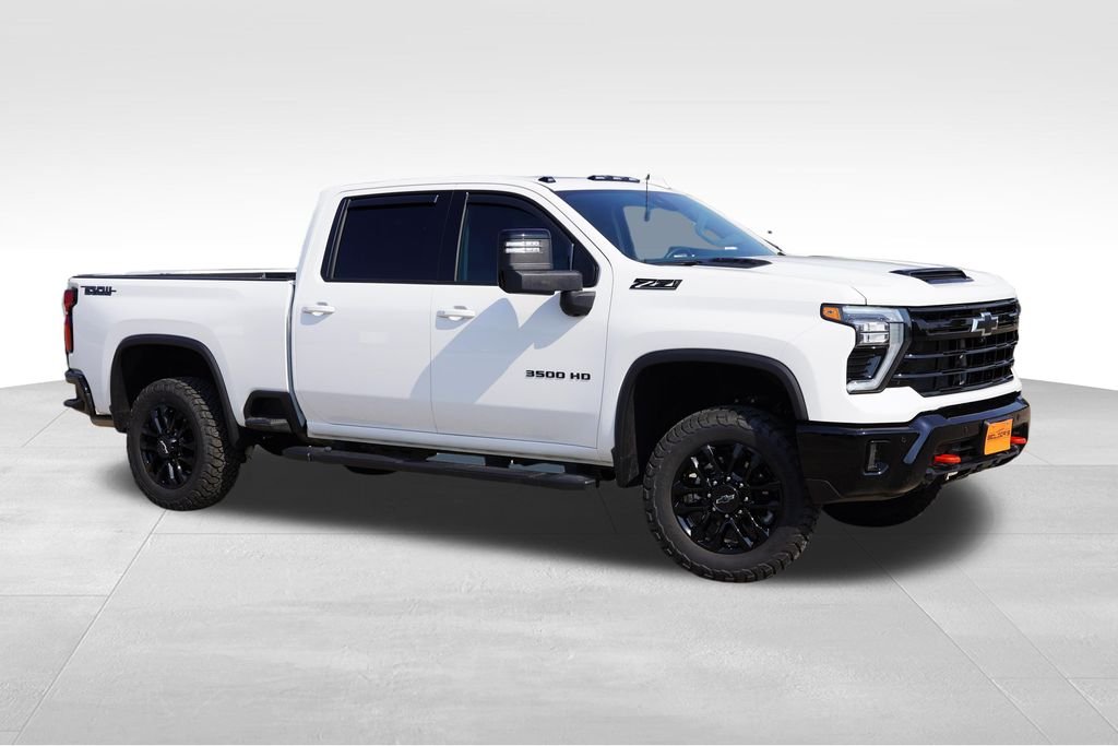 Used 2025 White Chevrolet LTZ image 2