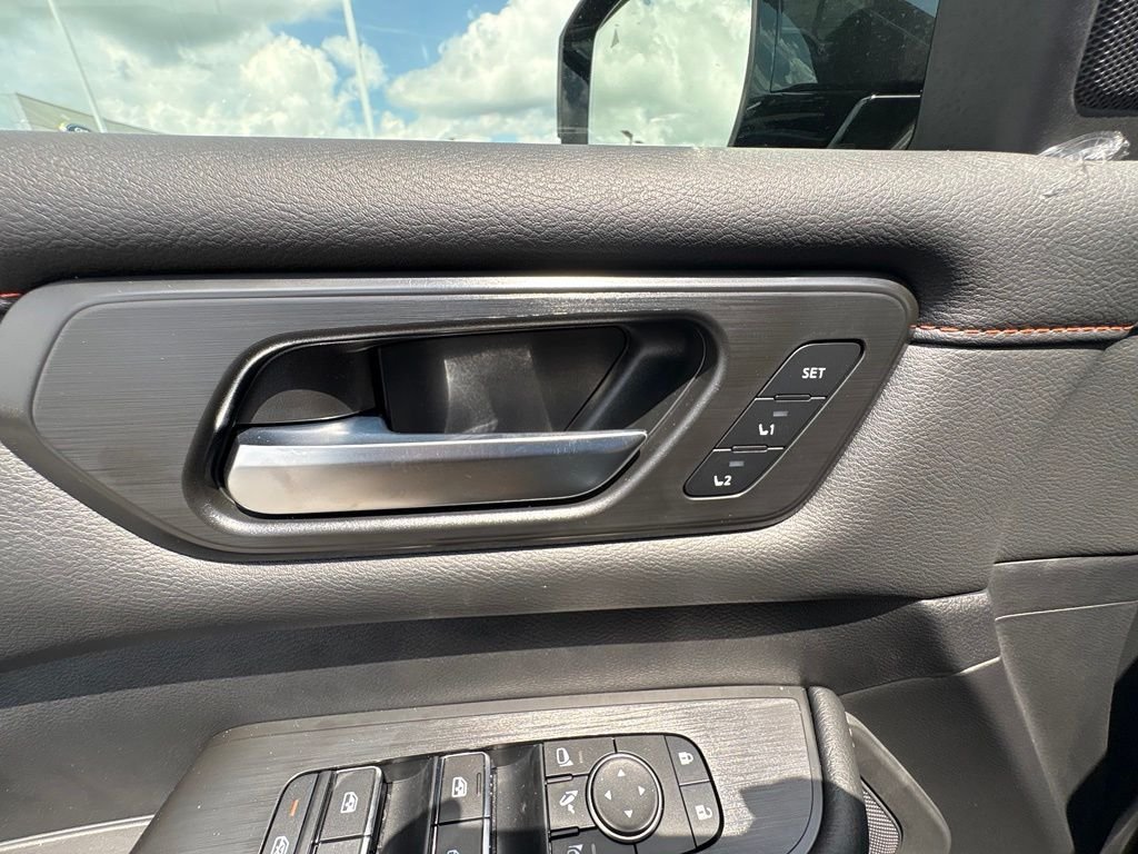New 2026 Gun Metallic Nissan PRO-4X image 27