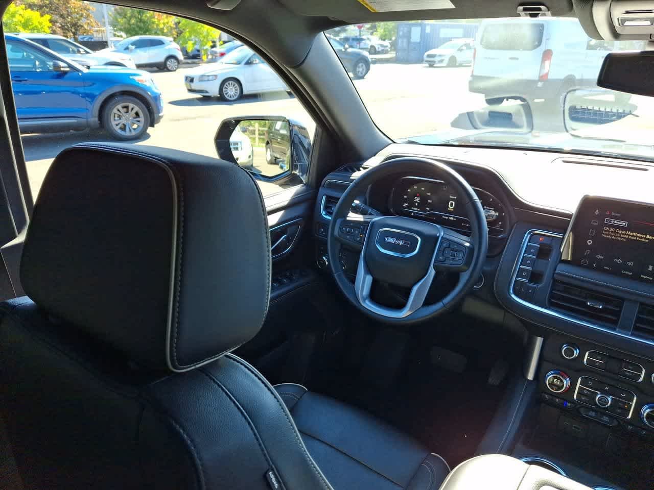 Used 2024 Onyx Black GMC SLT image 15