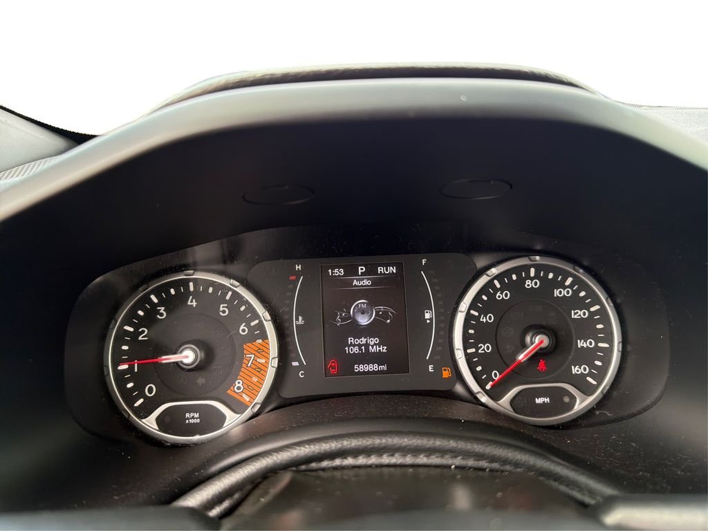 Used 2020 Slate Blue Pearlcoat Jeep Latitude image 16