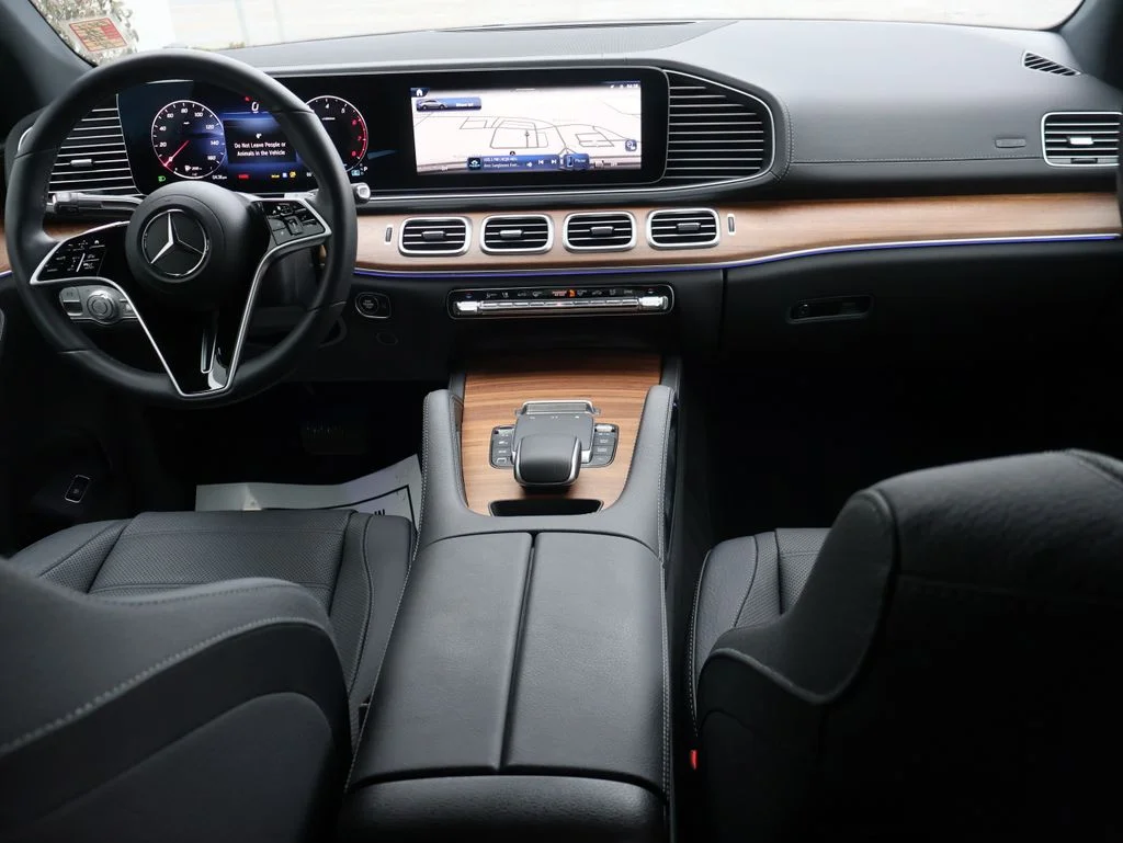 Used 2025  Mercedes-Benz GLE 450 image 15